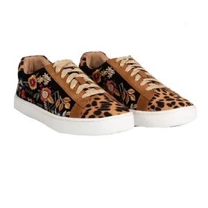 Johnny Was Olivia Leopard sneakers size 6, brand new in box with duster bag.